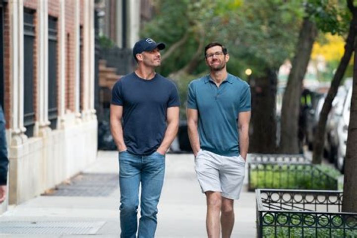 Billy Eichner Eyes: A Fascinating Look at His Unique Gaze and Its Impact