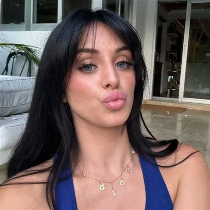Discovering Camilla Araujo: A Rising Star in the Digital World