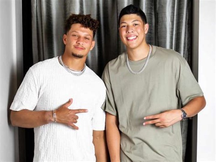 Is Patrick Mahomes Gay? Exploring the Rumors and Facts