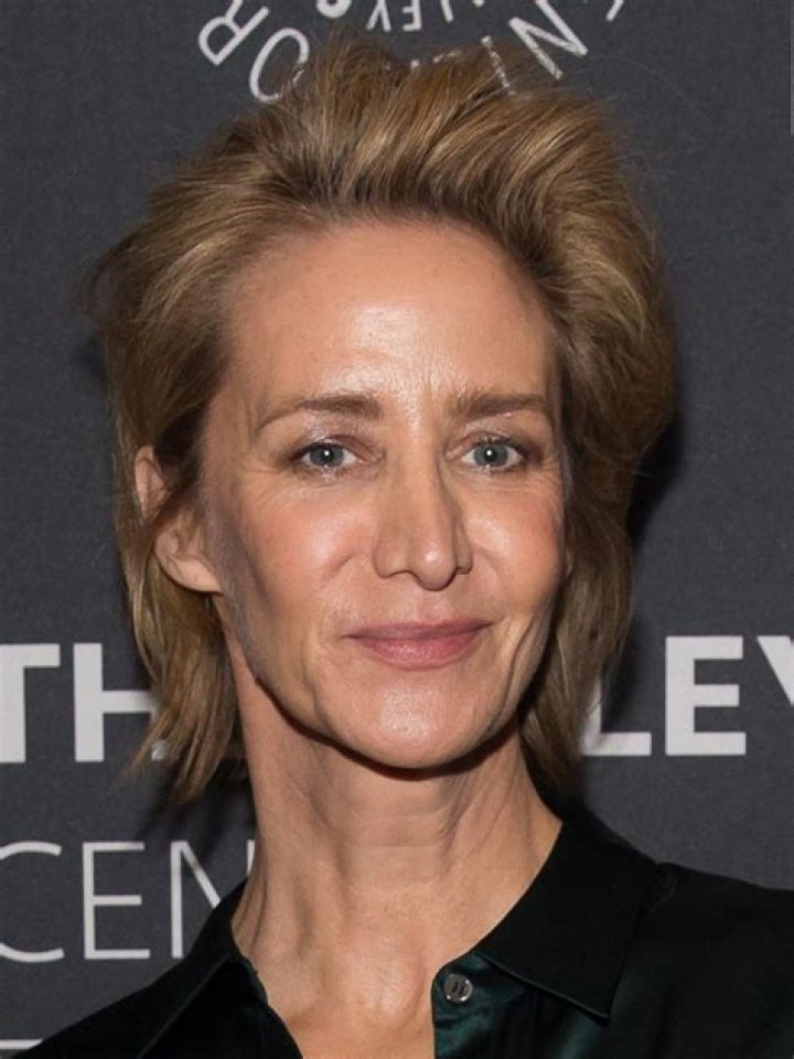 Janet McTeer Height: A Comprehensive Guide to the Esteemed Actress