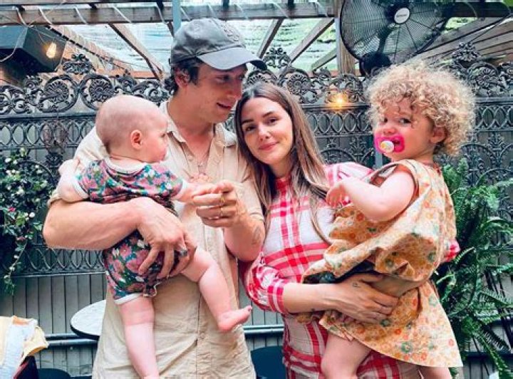 Jeremy Allen White Father: Exploring the Life and Legacy of a Rising Star's Parent