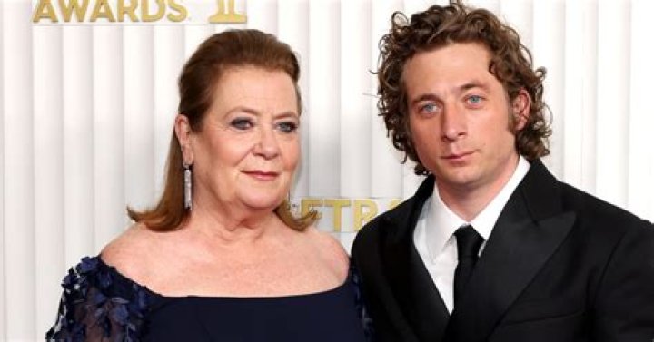 Jeremy Allen White Parents: A Deep Dive into the Life and Family of the Rising Star