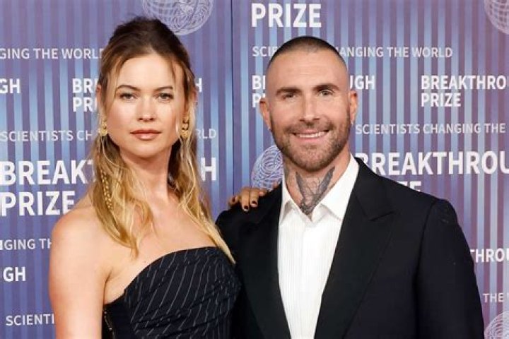 Lead Singer Maroon 5: A Comprehensive Guide to Adam Levine's Life and Career