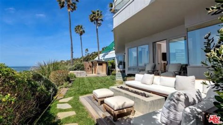 Todd Blue's Malibu House: A Luxurious Coastal Retreat