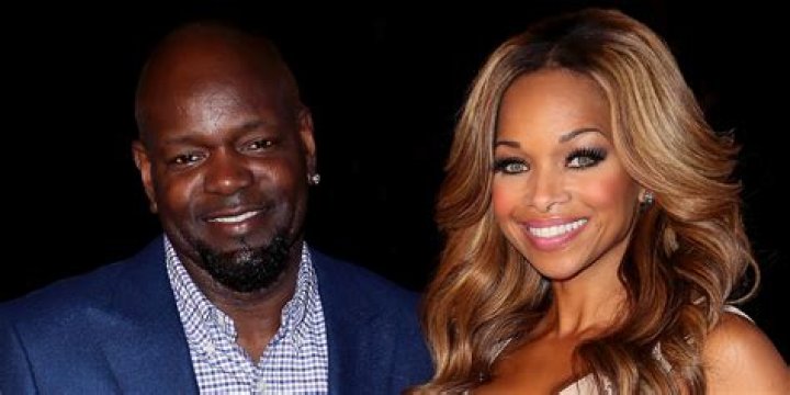 What is Emmitt Smith's Net Worth and How Did He Achieve It?
