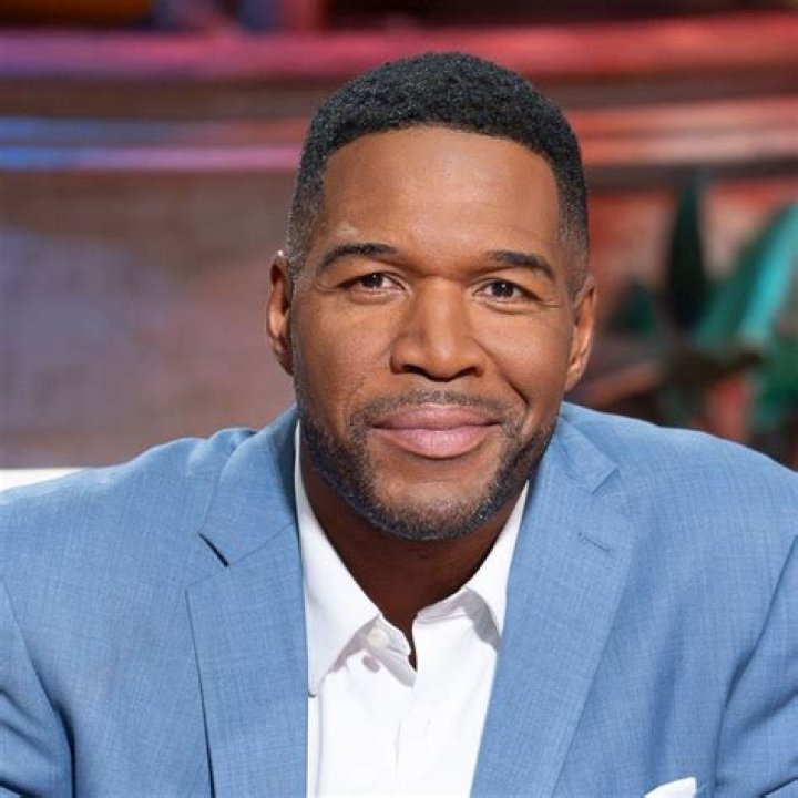 What is Michael Strahan's Net Worth? A Comprehensive Guide